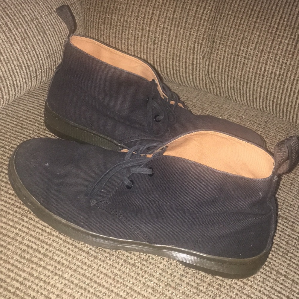 Mens Black Dr. Martens Shoes